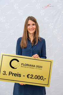 Lisa Spalt mit Literaturpreis Floriana ausgezeichnet FOKE-2020110119591370-182.jpeg