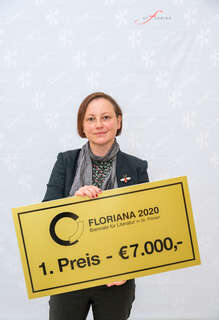 Lisa Spalt mit Literaturpreis Floriana ausgezeichnet FOKE-2020110119591366-174.jpeg
