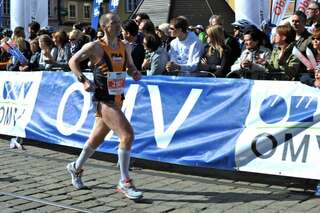 Platz drei für Pröll beim Marathon-Debüt in Linz aber kein Olympia-Limit. linzmarathon-015.jpg
