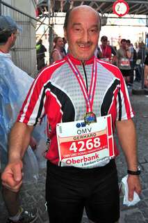 Platz drei für Pröll beim Marathon-Debüt in Linz aber kein Olympia-Limit. linzmarathon-062.jpg