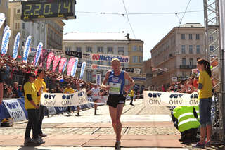 Platz drei für Pröll beim Marathon-Debüt in Linz aber kein Olympia-Limit. linzmarathon-087.jpg