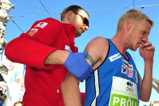 Platz drei für Pröll beim Marathon-Debüt in Linz aber kein Olympia-Limit. linzmarathon-091.jpg