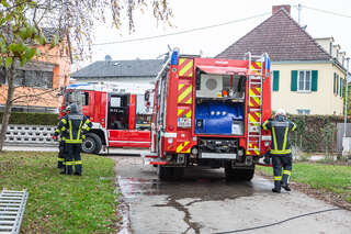 Drei Feuerwehren bei Küchenbrand im Einsatz BAYER-AB2-6334.jpeg