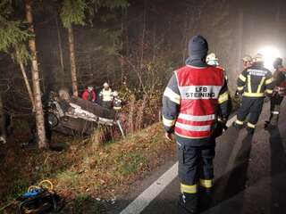 Verkehrsunfall in Hintersteining FB-IMG-1605514275643.jpeg