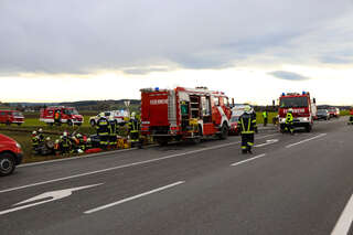Schwerer Verkehrsunfall auf der B148 FOKE-20201208-1.jpeg