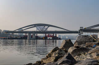 Donaubrücke: Erster Teil kurz vor dem Ziel FOKE-2021022409057935-020.jpeg