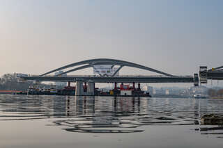 Donaubrücke: Erster Teil kurz vor dem Ziel FOKE-2021022409067936-021.jpeg