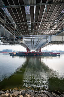 Donaubrücke: Erster Teil kurz vor dem Ziel FOKE-2021022410238004-087.jpeg