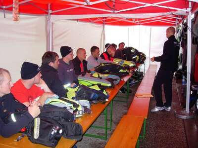 Erfolgreiche Ausbildung: OÖ hat 21 neue Feuerwehr Einsatztaucher. tauchlehrgang_012.jpg
