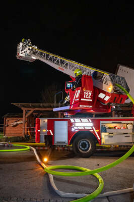Neun Feuerwehren bei Wohnhausbrand in St. Marien bei Neuhofen im Einsatz FOKE-2021040520519488-023.jpeg