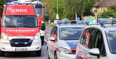 Unfall bei der Autobahnauffahrt Enns Ost 2015-05-15-VU-Enns-Draxler-5-von-8.jpeg