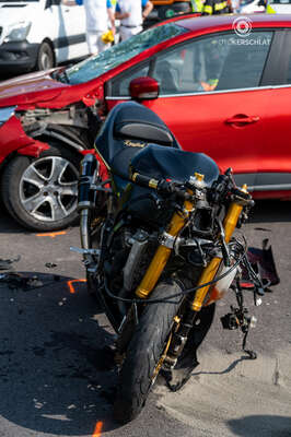 Motorradfahrer wurde über Pkw geschleudert FOKE-2021060817134208-013.jpeg