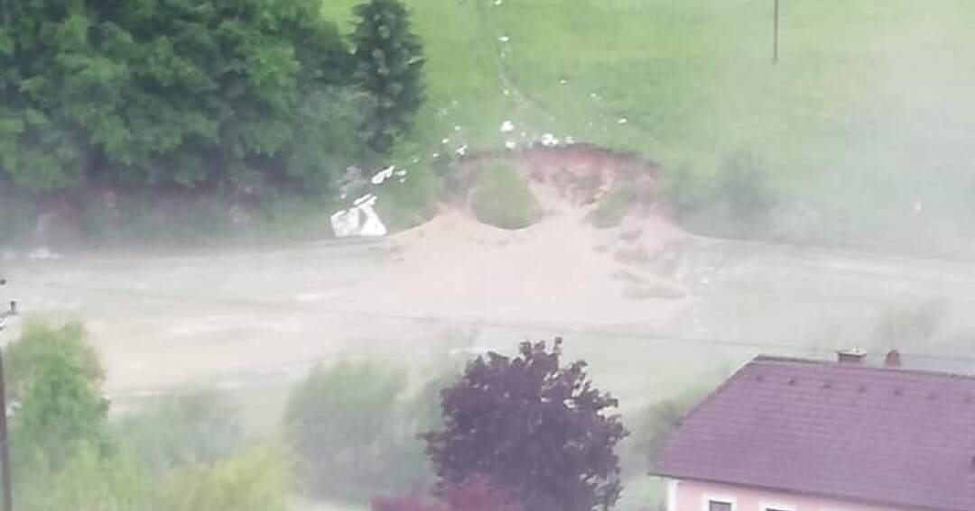 Überflutung im Gemeindegebiet von Pierbach
