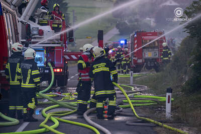 Großbrand bei Holzbaufirma in Waldburg FOKE-2021061620484490-042.jpeg