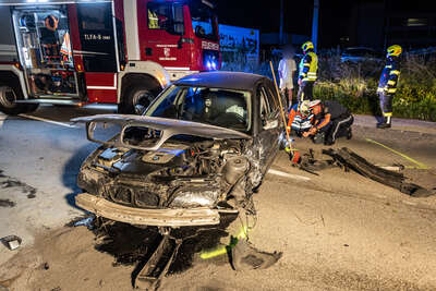 Drei Verletzte bei schwerem Verkehrsunfall in Grieskirchen BAYER-AB3-0168.jpeg