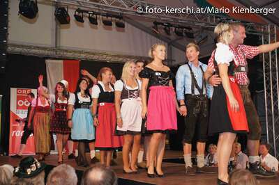 Erfolgreiches Volksfestwochenende in Freistadt volksfest-wahl-trachtenpaerchen_033.jpg