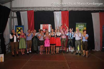Erfolgreiches Volksfestwochenende in Freistadt volksfest-wahl-trachtenpaerchen_190.jpg
