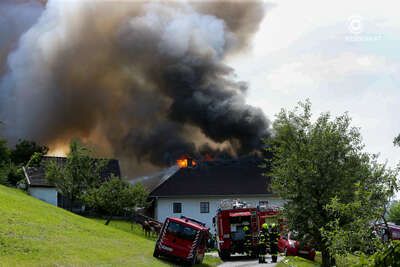 Großbrand auf einem Bauernhof in Garsten foke-2021072414301950-005.jpg