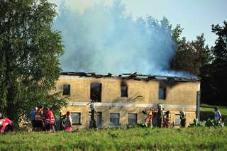Großbrand auf Bauernhof in Niederwaldkirchen brand_niederwaldkirchen_021.jpg