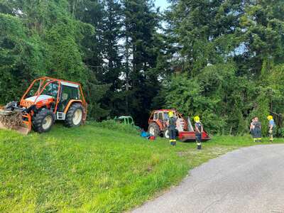Mit Traktor abgestürzt 2021-08-10-Toedlicher-Traktorunfall-Scharnstein-8.jpg