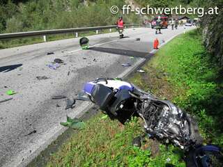 Motorradfahrer nach Unfall in künstlichen Tiefschlaf versetzt vu_josefstal_2.jpg