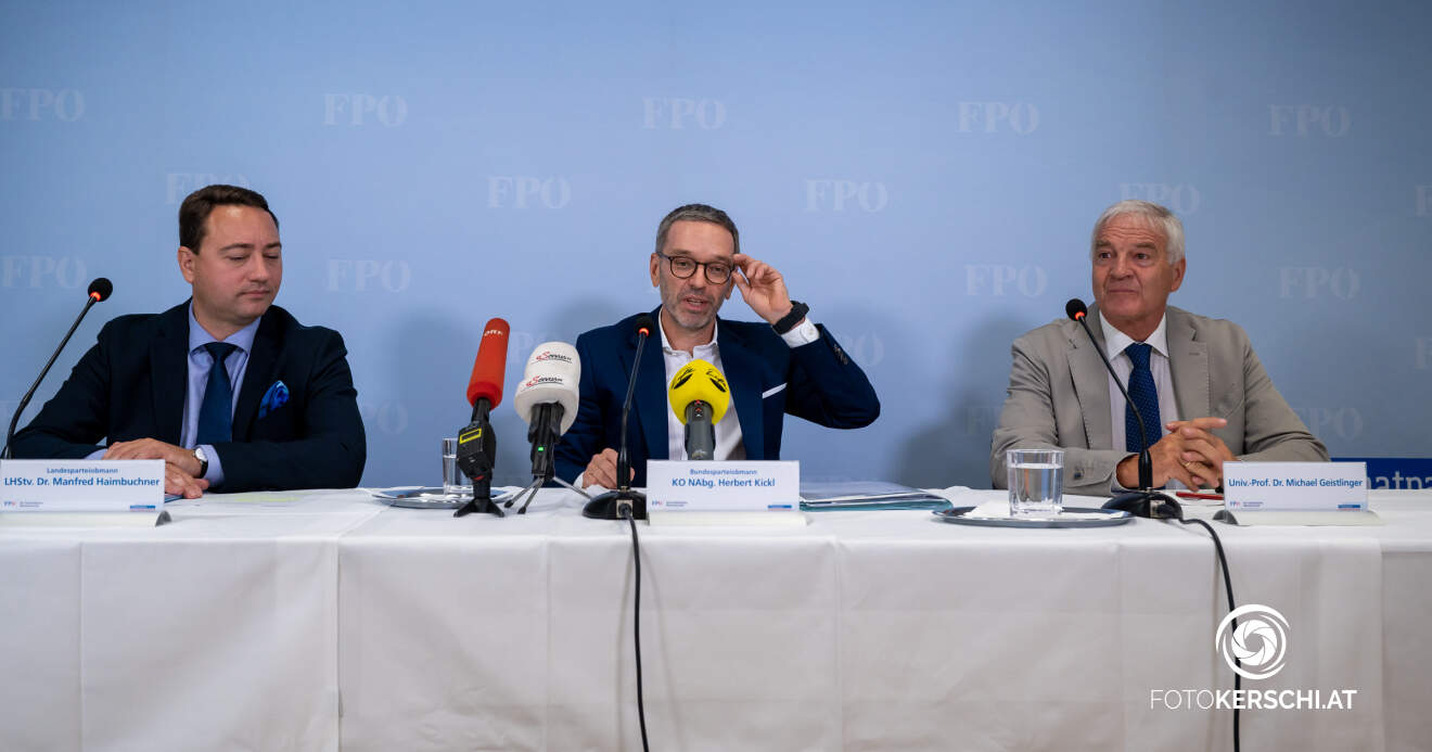 Pressekonferenz: FPÖ setzt auf "Festung Europa"