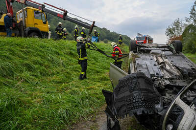 Verkehrsunfall auf der B3 bei Steyregg FOKE-20210918100018432-022.jpg