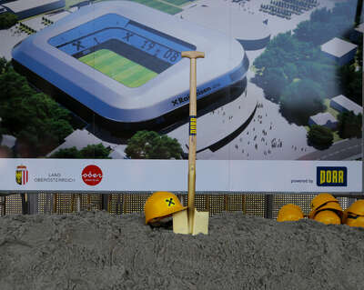 Spatenstich für neues Heimstadion des LASK FOKE-2021100914243211-012.jpg