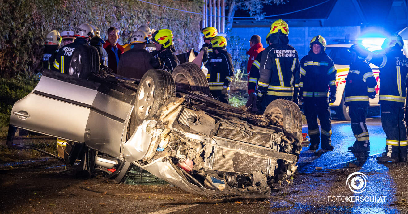 Ein Toter bei schwerem Verkehrsunfall auf Eferdinger Bundesstraße B129