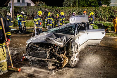 Ein Toter bei schwerem Verkehrsunfall auf Eferdinger Bundesstraße B129 BAYER-AB2-6017-2.jpg