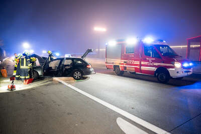 Tödlicher Auffahrunfall auf der Westautobahn FOKE-2021110707165582-028.jpg