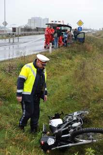 Unfall im Kreisverkehr mopedunfall_002.jpg