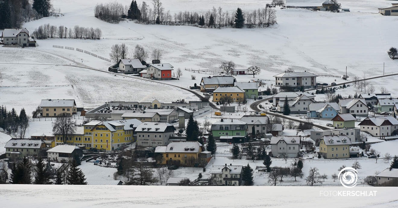 Tragödie in Mühlviertler Gemeinde - Kleinkind vor Elternhaus erfroren
