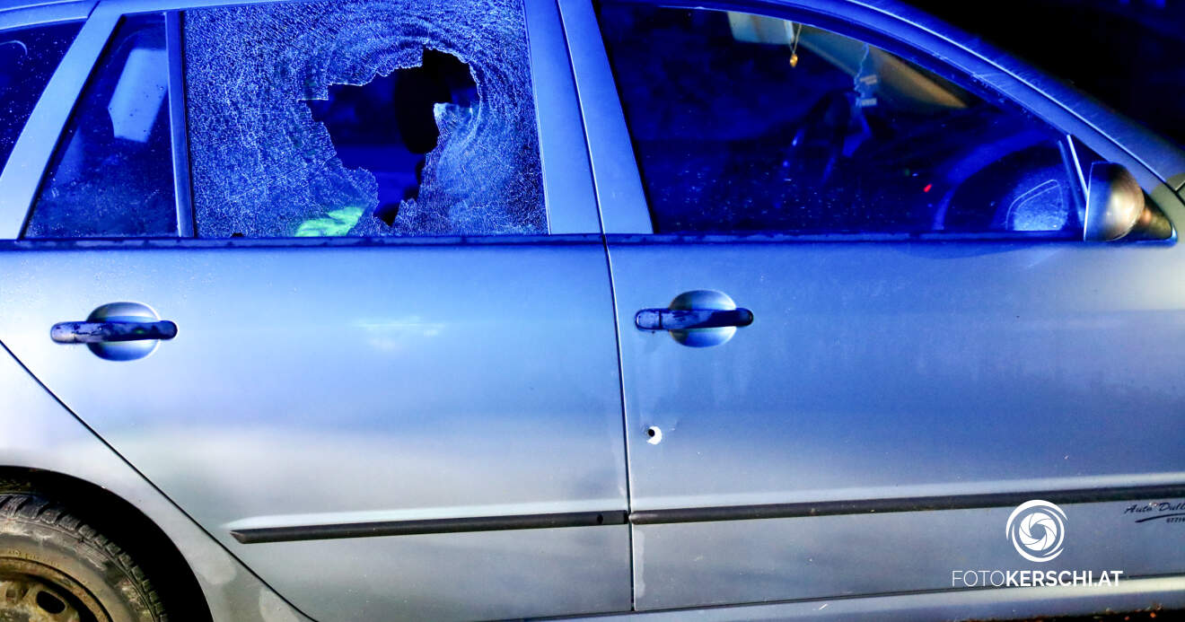 Titelbild: Polizisten schossen in Steyr auf Fahrzeug