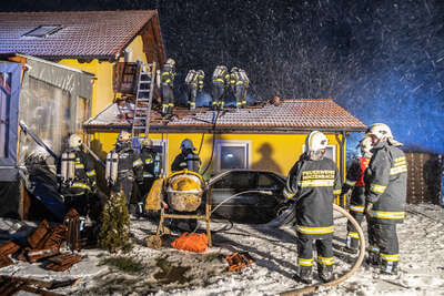 Wohnhausbrand in Stroheim BAYER-AB2-1442.jpg