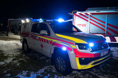 Mann stürzte in Teich Personenrettung-Alberndorf-1-von-7.jpg