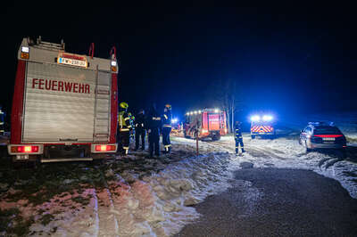 Mann stürzte in Teich Personenrettung-Alberndorf-7-von-7.jpg