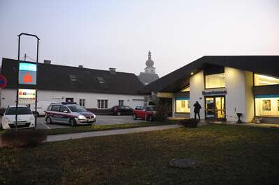Frau überfiel Bank in Waldneukirchen bankueberfall_waldneukirchen_004.jpg