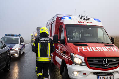 Unfall auch in St. Florian - Zahlreiche Fahrzeuge verwickelt FOKE-2022021608034873-199.jpg
