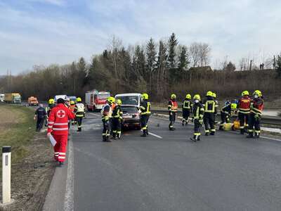 Schwerer Verkehrsunfall in Steyr foke-30408.jpg
