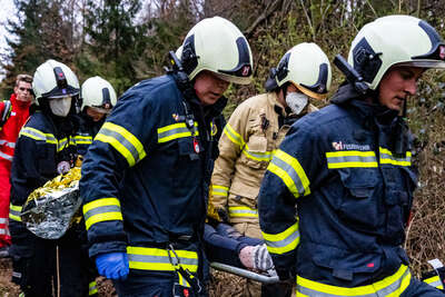 Feuerwehr rettete taubstumme Frau aus Holzverschlag FOKE-2022040518248202-051.jpg