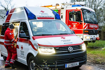 Feuerwehr rettete taubstumme Frau aus Holzverschlag FOKE-2022040518338233-082.jpg