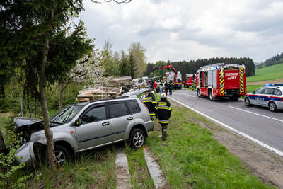 Verkehrsunfall auf der Hirschbacher Straße FOKE-2022050910384574-013.jpg