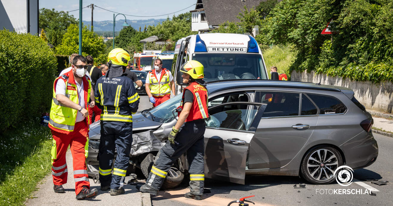 Verkehrsunfall in Straßham: Zwei Verletzte