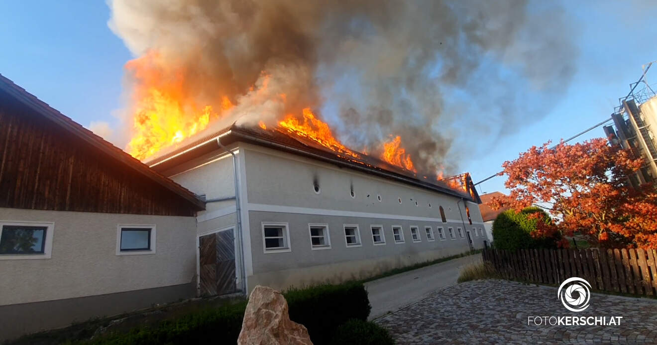 Titelbild: Brand landwirtschaftliches Objekt in Waizenkirchen
