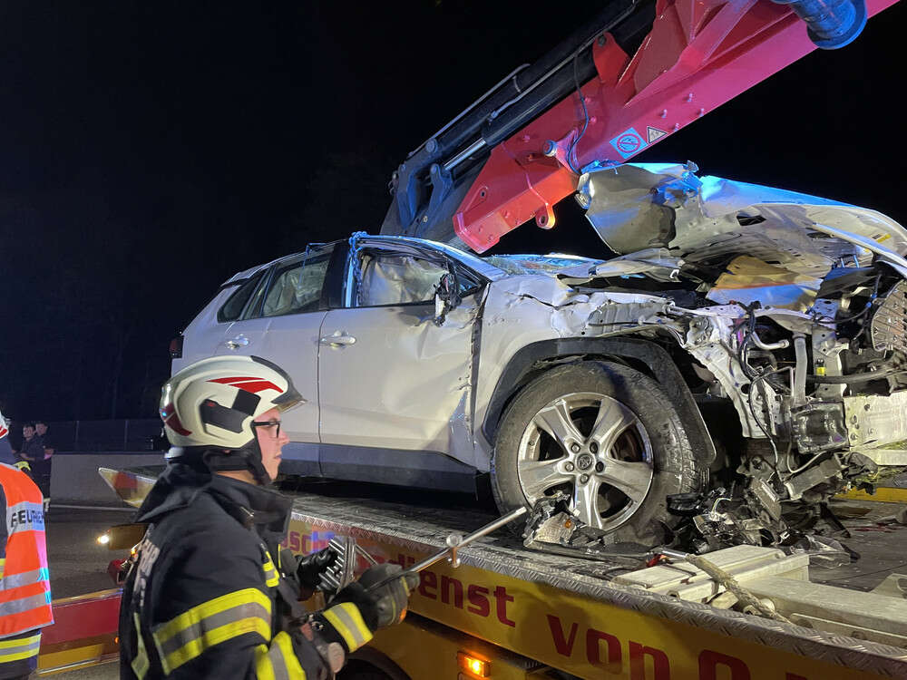 Mondsee: Tödlicher Verkehrsunfall A1 Westautobahn