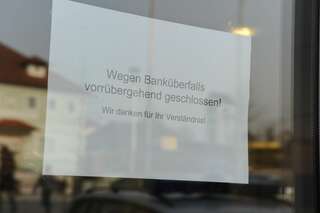 Räuber nach Banküberfall festgenommen bankueberfall-eberstalzell-06.jpg