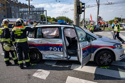 Schwerer Verkehrsunfall auf der Salzburger Straße FOKE-2022090710080217-036.jpg