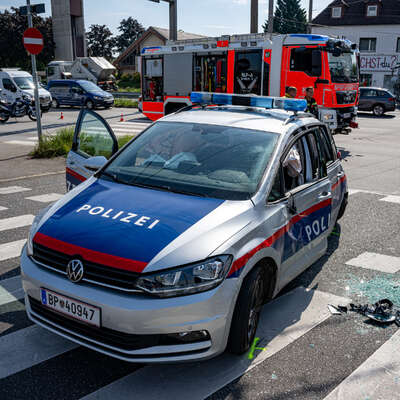 Schwerer Verkehrsunfall auf der Salzburger Straße FOKE-2022090710100221-038.jpg
