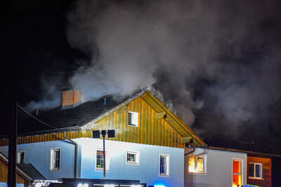 Wohnungs- und Dachstuhlbrand in Kremsmünster FOKE-19700101020046204-013.jpg